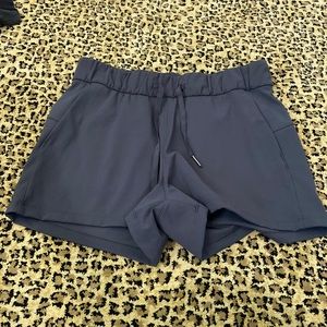 Lululemon Size 6 Shorts